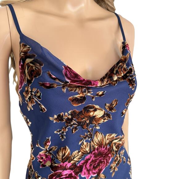 Princess Polly Blue Floral Mini Dress - Picture 3 of 12